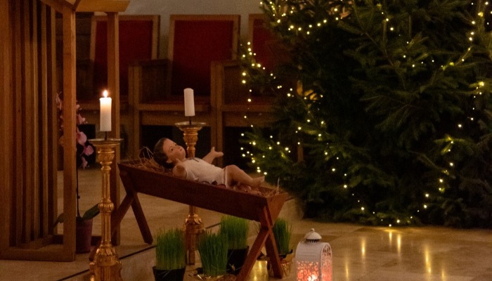 Békesség a tetszés embereinek 