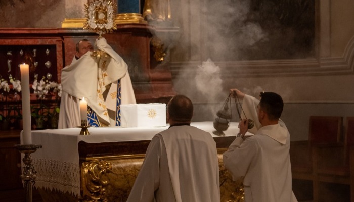 Teljes szívünkből 