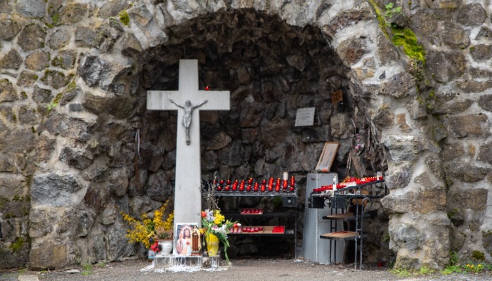 A szenvedés az Isten iránti szeretetünkből fakadó engedelmesség próbája