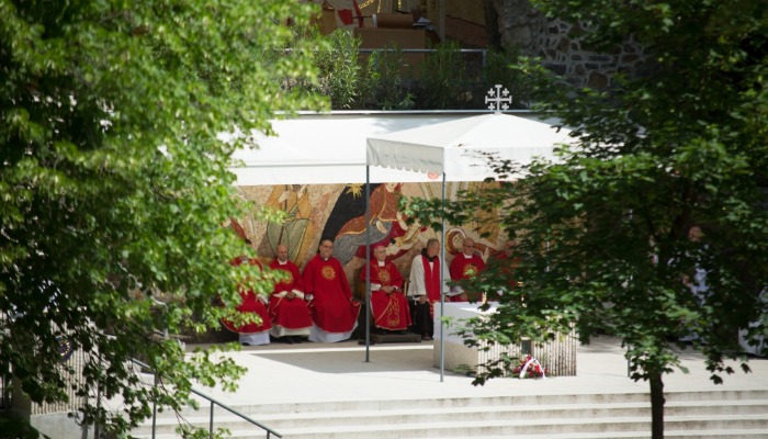 SARLÓS BOLDOGASSZONY ÜNNEPE