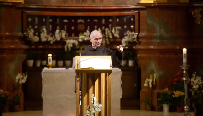 „Ha a Lélek által élünk, járjunk is a Lélek szerint!”